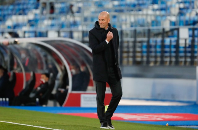 PSG Mercato Zinédine Zidane énorme surprise au Paris SG Foot Sur 7